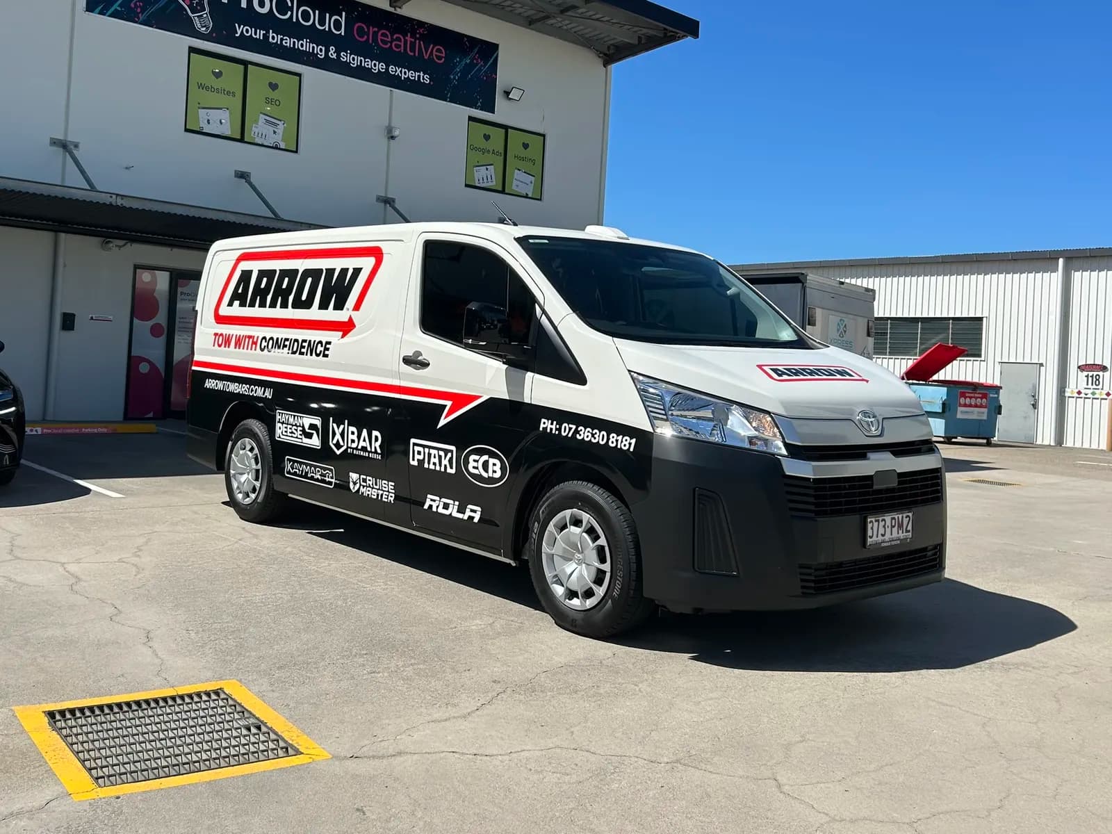 Arrow Towbars Hiace wrap front three-quarter, ProCloud building
